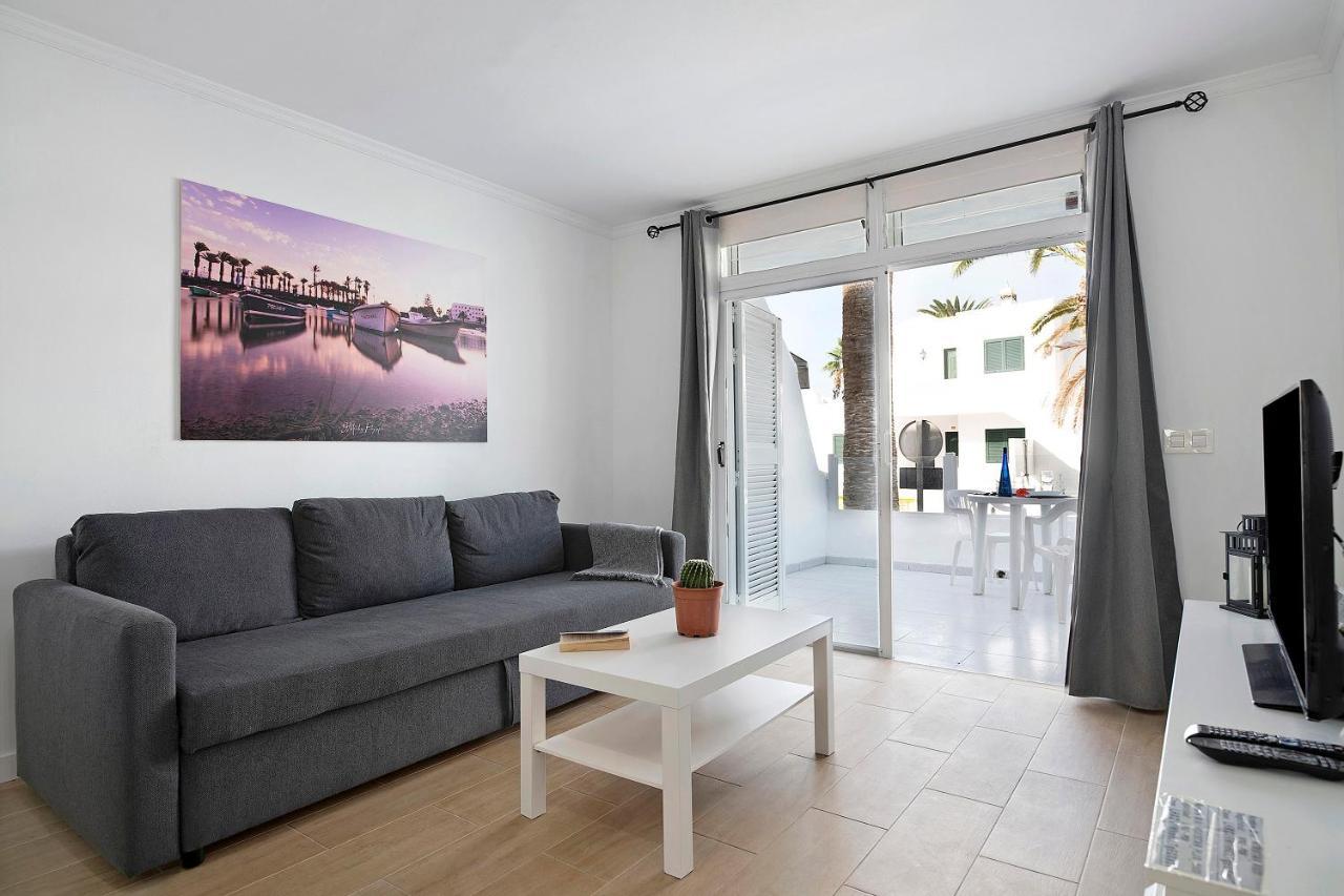 Ianoa Apartment Tias Bagian luar foto