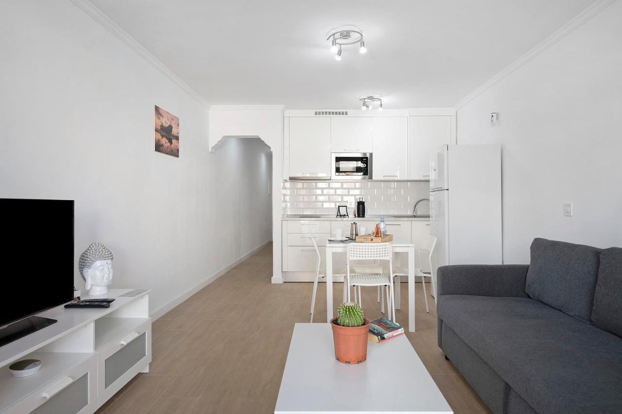 Ianoa Apartment Tias Bagian luar foto